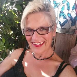 Meet your Posher, Leeanne